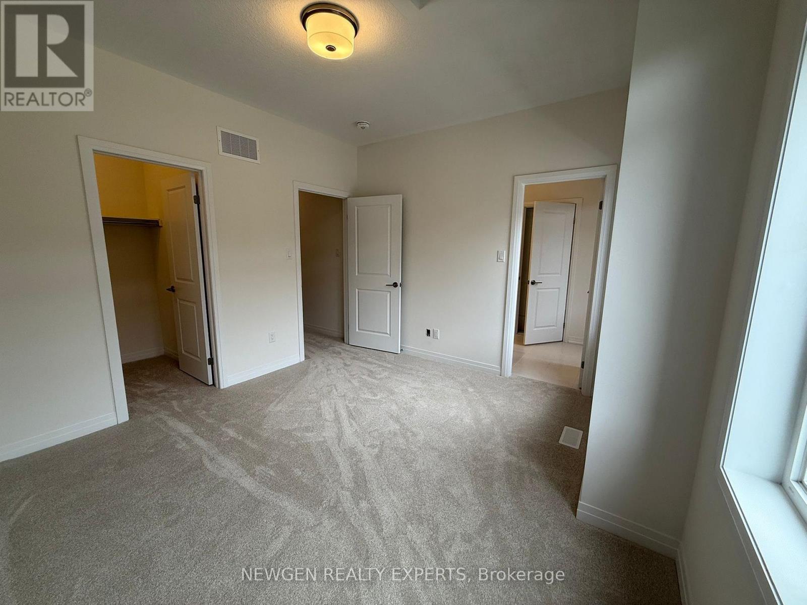 8 Mckernan Avenue, Brantford, Ontario  N3V 0C1 - Photo 24 - X12482129