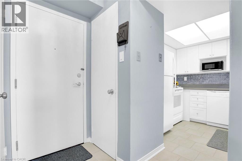 75 King Street E Unit# 306, Mississauga, Ontario  L5A 4G5 - Photo 11 - 40782268