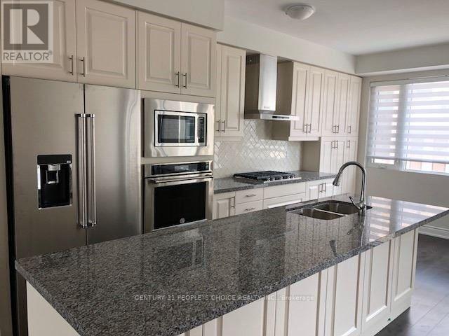 65 Pony Farm Drive, Toronto, Ontario  M9B 0B3 - Photo 11 - W12481729