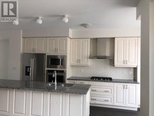 65 Pony Farm Drive, Toronto, Ontario  M9B 0B3 - Photo 12 - W12481729