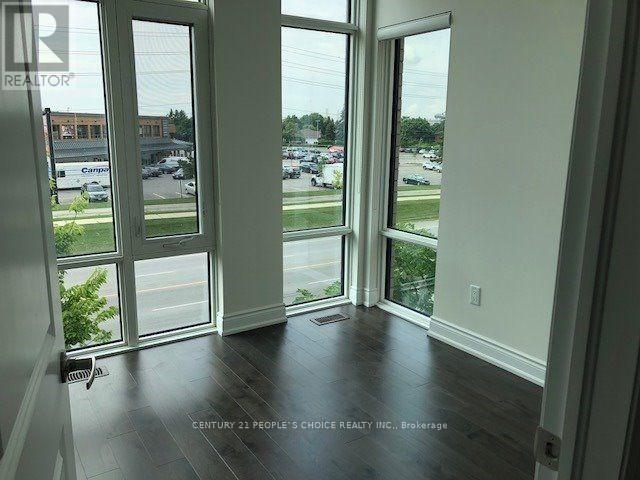 65 Pony Farm Drive, Toronto, Ontario  M9B 0B3 - Photo 19 - W12481729