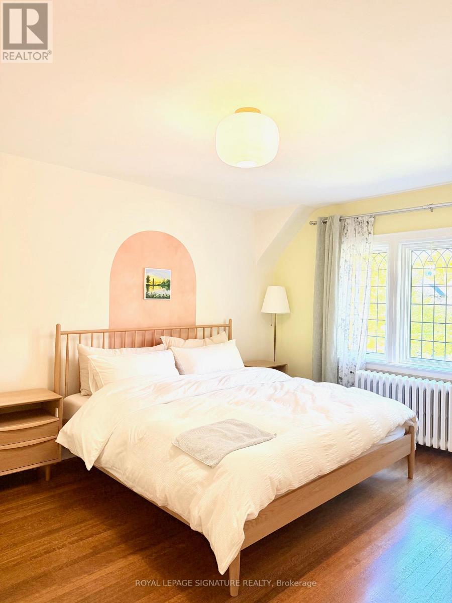 38 Jackson Avenue, Toronto, Ontario  M8X 2J4 - Photo 23 - W12482745