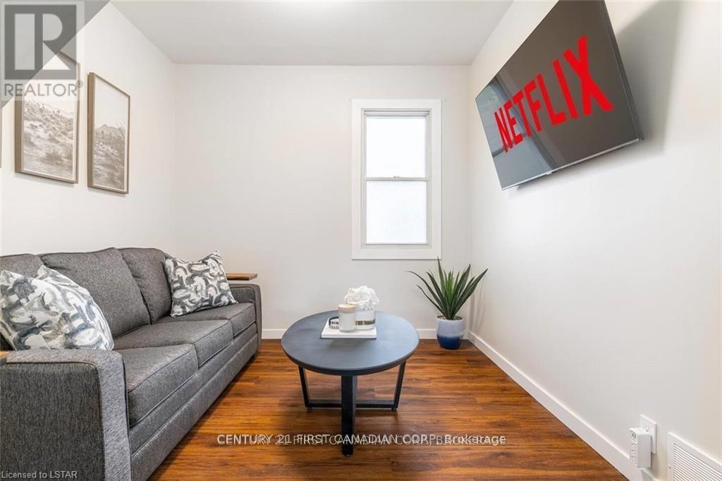3 - 43 Josephine Street, London South, Ontario  N5Z 3N9 - Photo 2 - X12482758