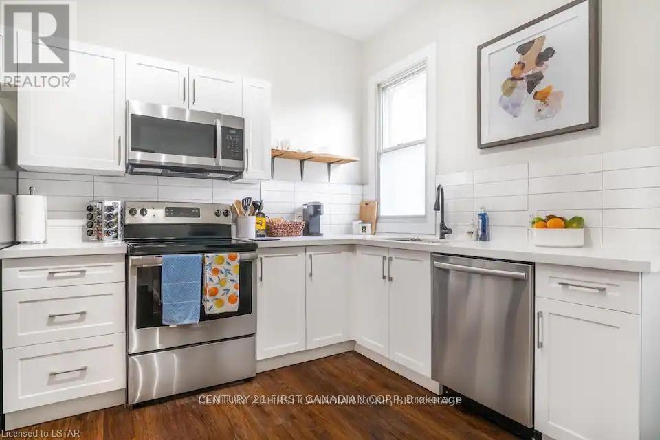 3 - 43 Josephine Street, London South, Ontario  N5Z 3N9 - Photo 4 - X12482758