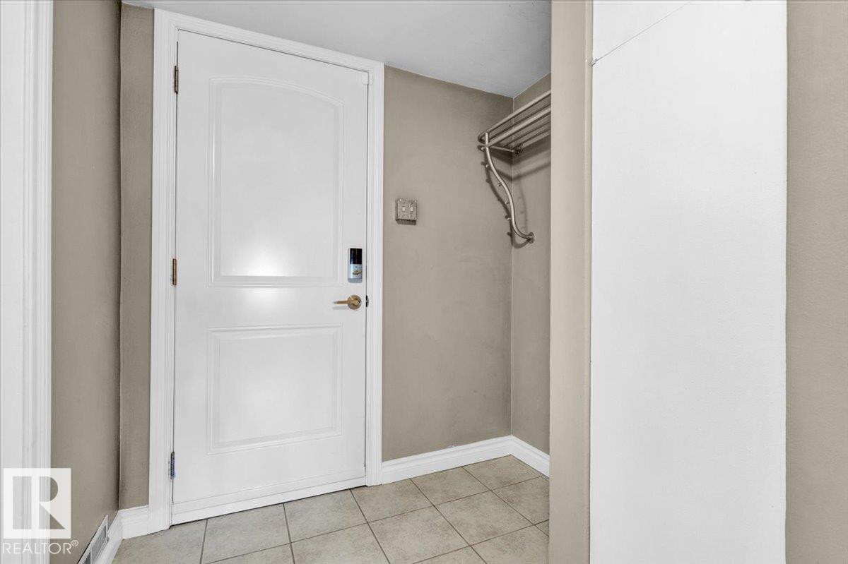 9403 62 St Nw, Edmonton, Alberta  T6B 1P3 - Photo 27 - E4463572
