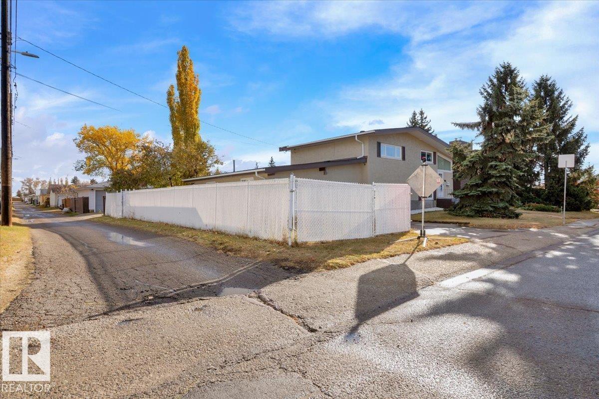 9403 62 St Nw, Edmonton, Alberta  T6B 1P3 - Photo 45 - E4463572