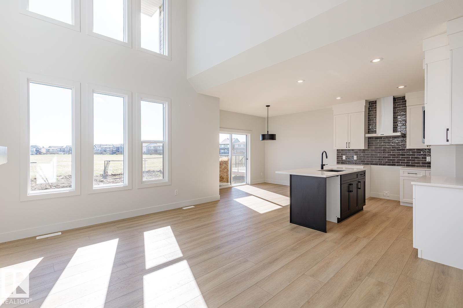 1603 157 St Sw, Edmonton, Alberta  T6W 4J8 - Photo 11 - E4463573