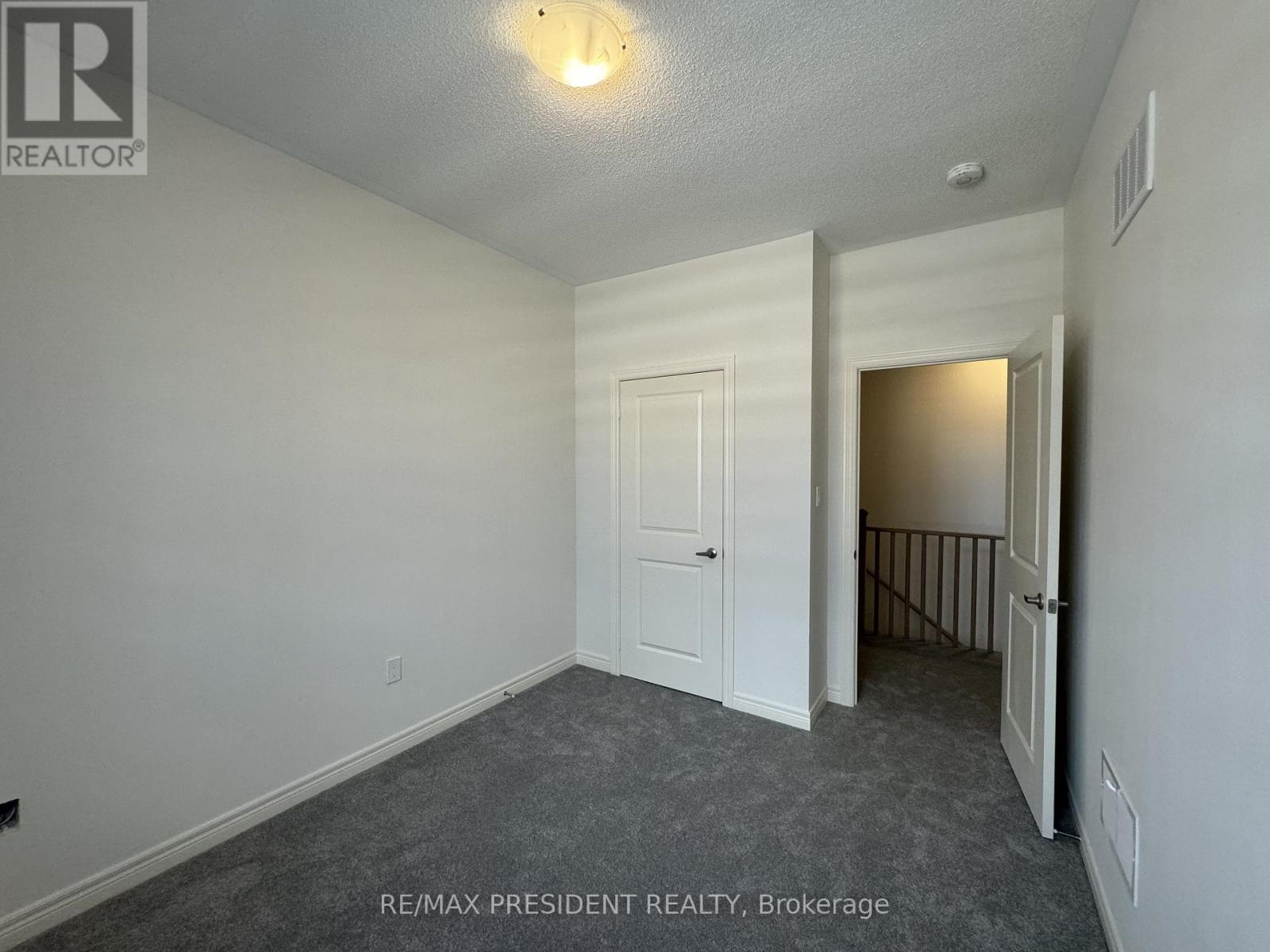45 Gledhill Crescent, Cambridge, Ontario  N1T 0G4 - Photo 29 - X12482746