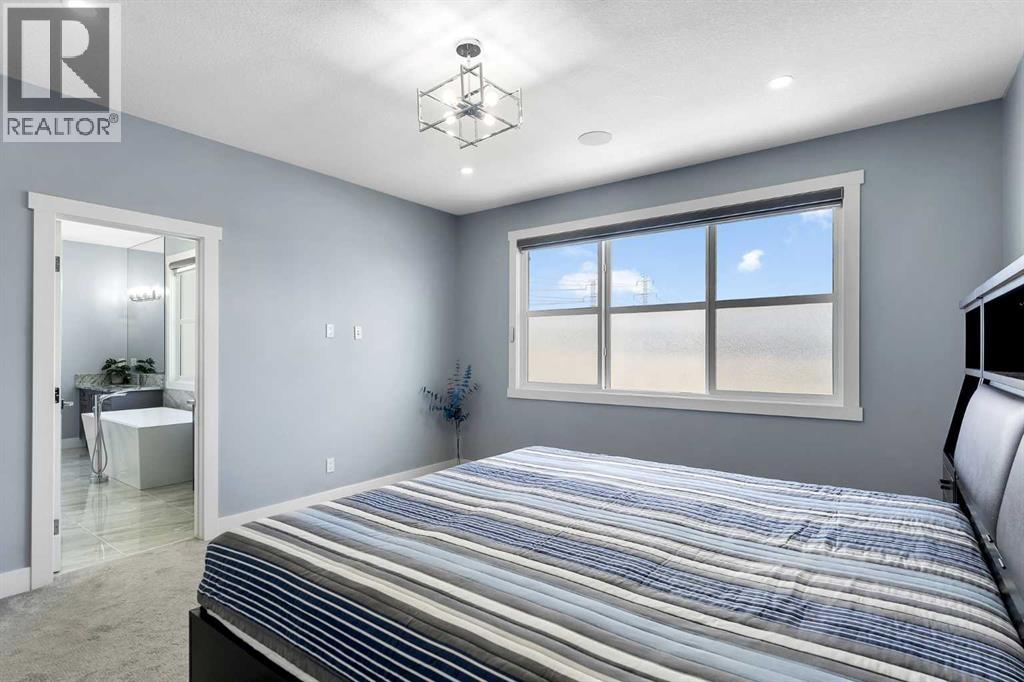 7 Waterford Heights, Chestermere, Alberta  T1X 2M7 - Photo 31 - A2265169