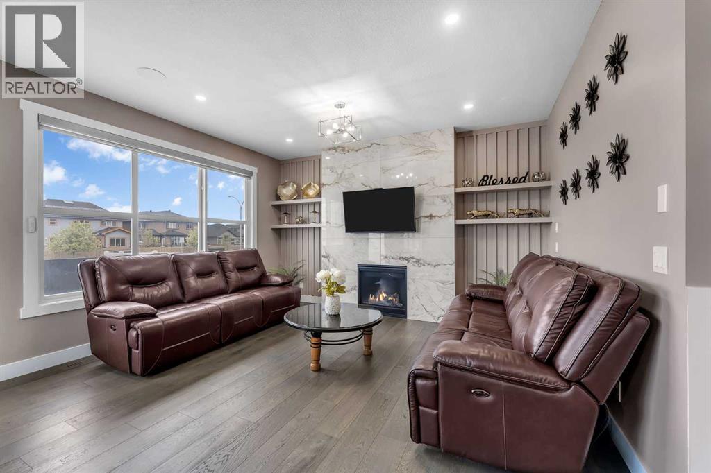 7 Waterford Heights, Chestermere, Alberta  T1X 2M7 - Photo 8 - A2265169