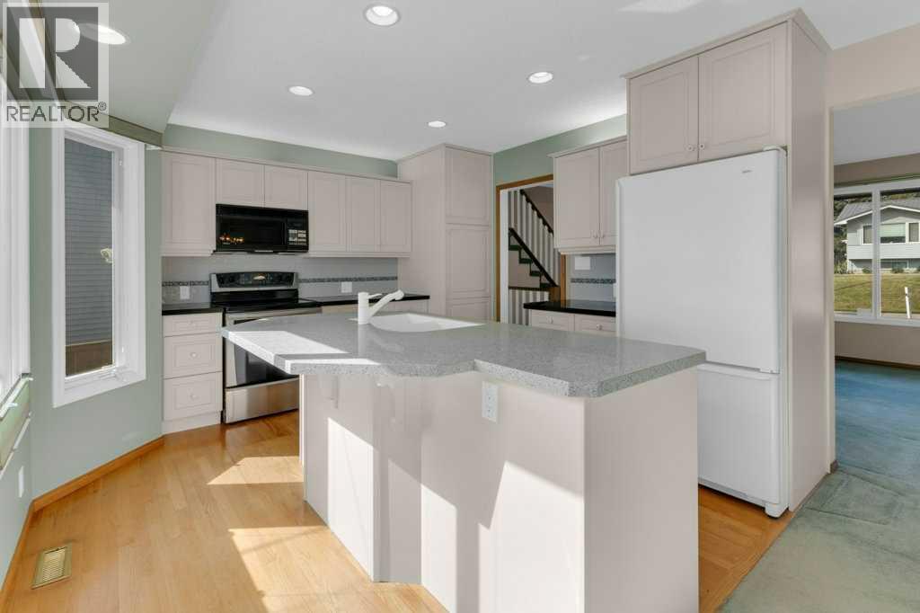 4808 Nordegg Crescent Nw, Calgary, Alberta  T2K 2M5 - Photo 20 - A2263488