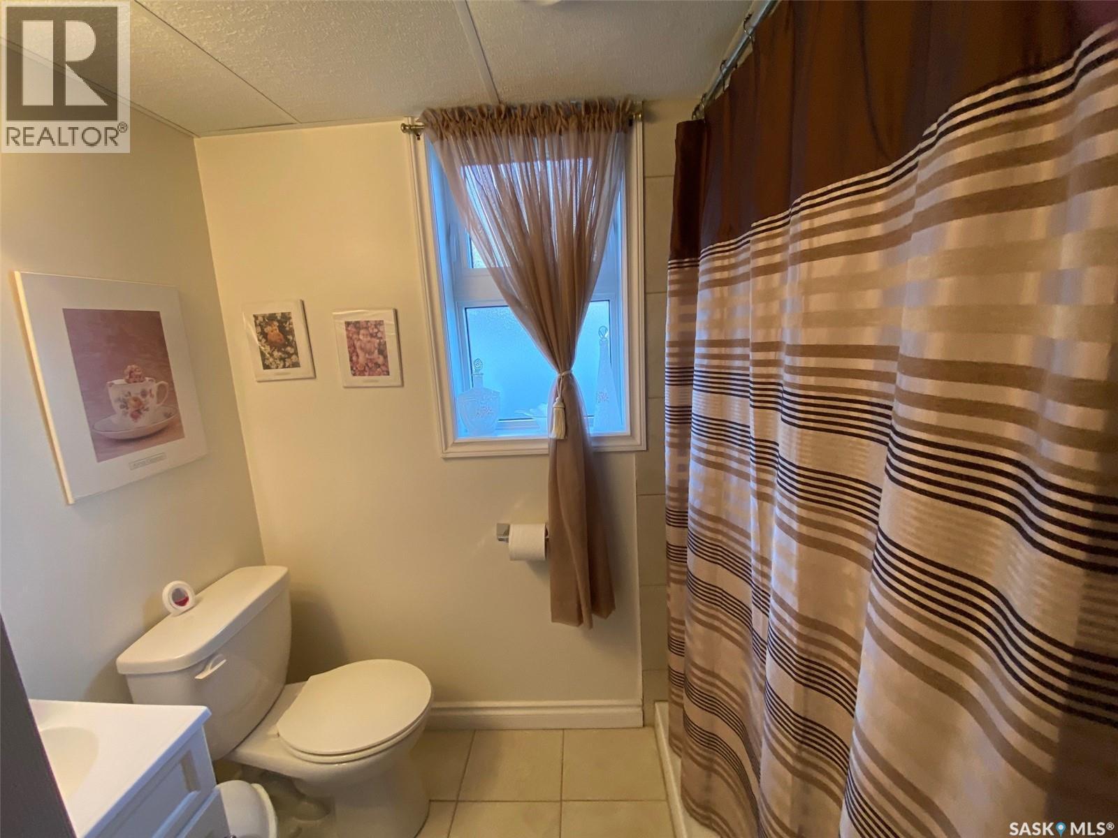 454 Darlington Street E, Yorkton, Saskatchewan  S3N 4A1 - Photo 36 - SK021735