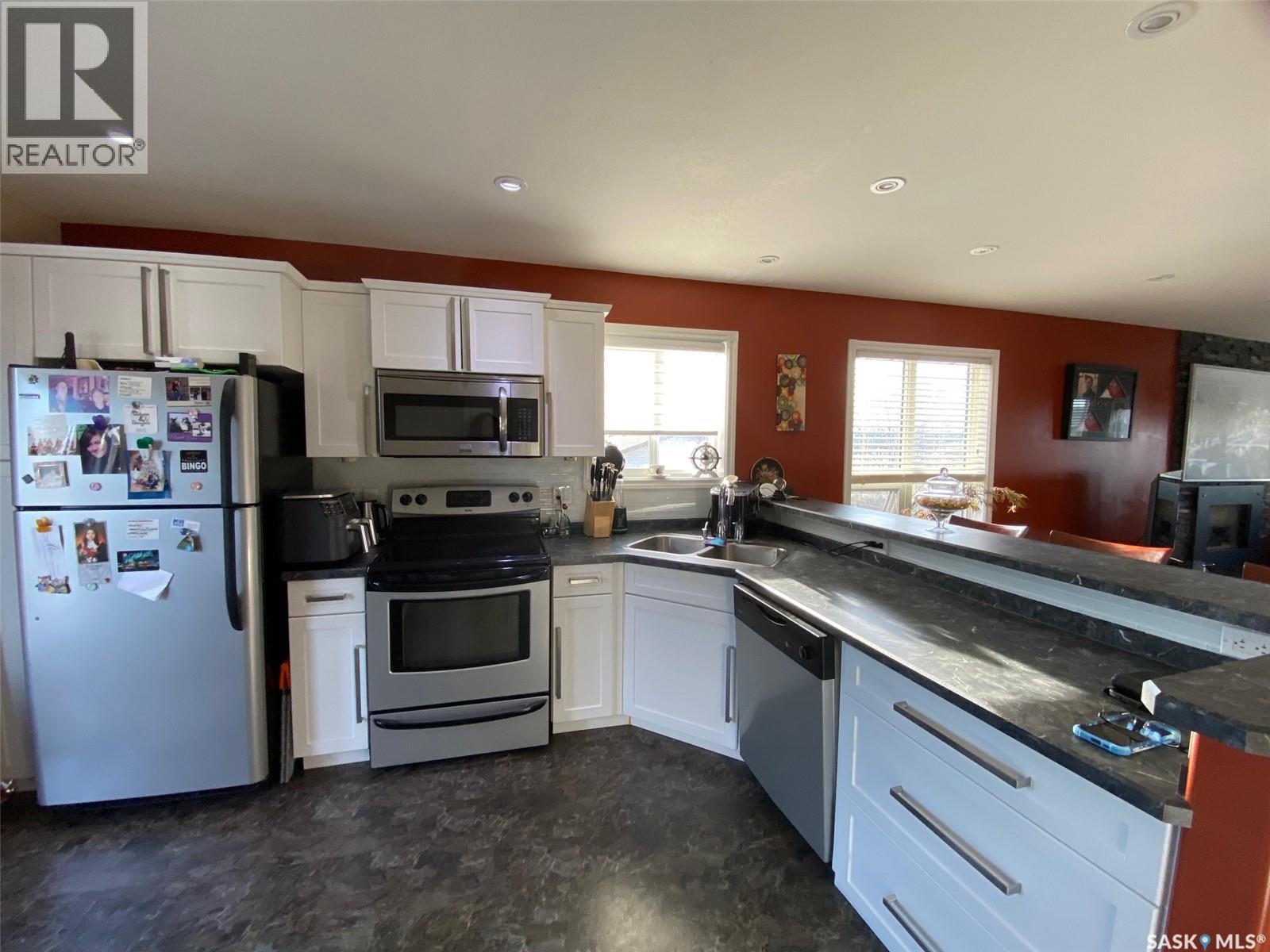 454 Darlington Street E, Yorkton, Saskatchewan  S3N 4A1 - Photo 6 - SK021735