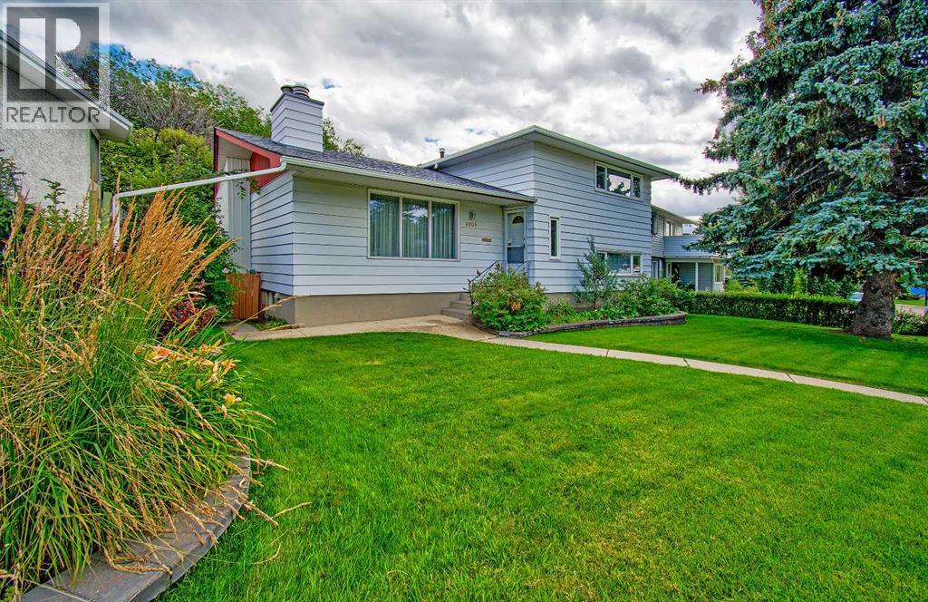 4808 Nordegg Crescent Nw, Calgary, Alberta  T2K 2M5 - Photo 2 - A2263488