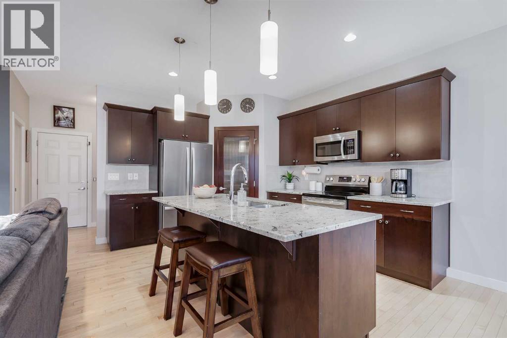 1908 Baywater Alley Sw, Airdrie, Alberta  T4B 0T3 - Photo 9 - A2266697