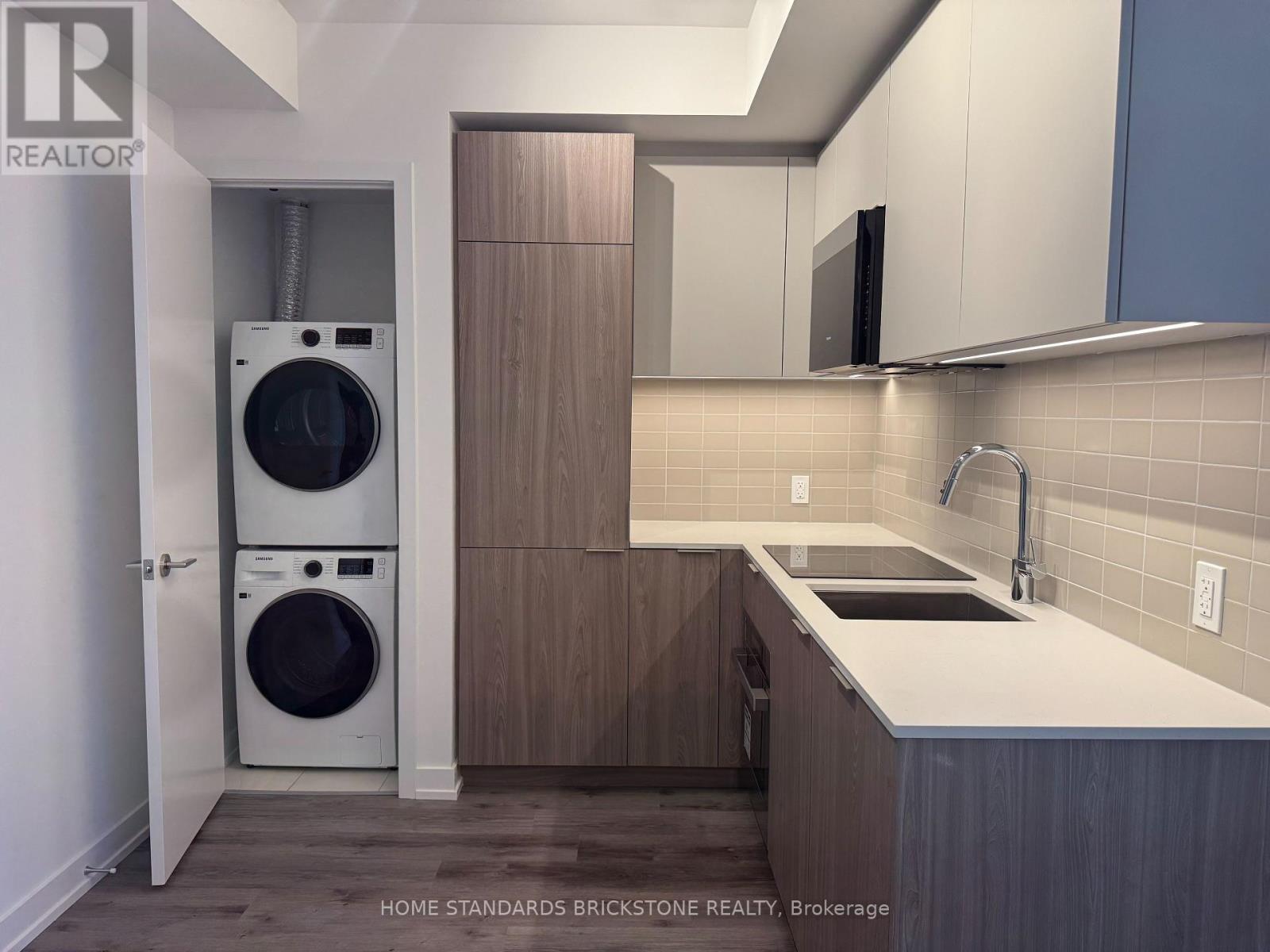 Lph23 - 28 Eastern Avenue, Toronto, Ontario  M5A 0Y2 - Photo 3 - C12482765