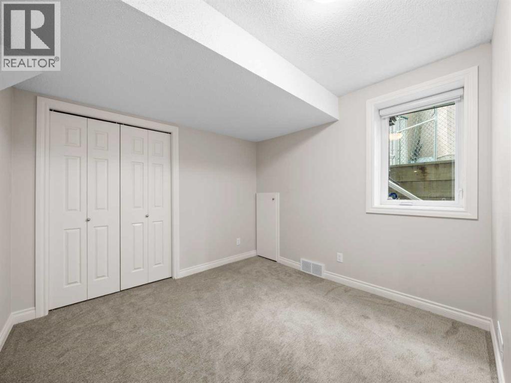 210 Evergreen Mews Sw, Calgary, Alberta  T2Y 3T9 - Photo 42 - A2266402