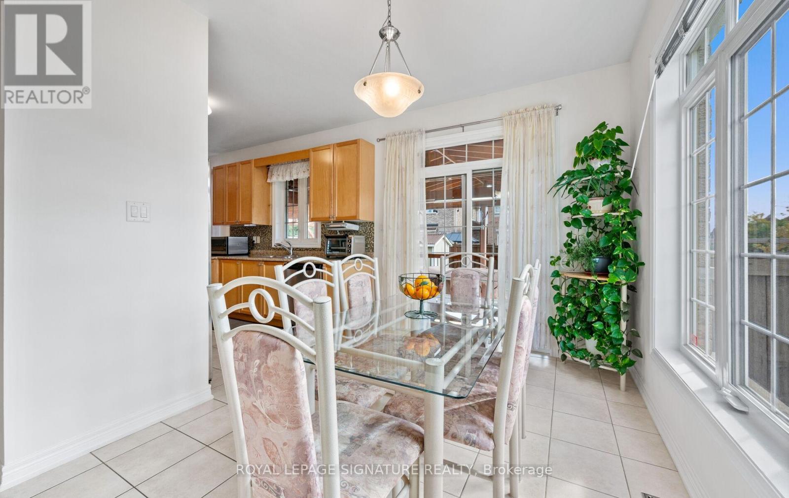 489 Van Kirk Drive, Brampton, Ontario  L7A 0M5 - Photo 14 - W12482760