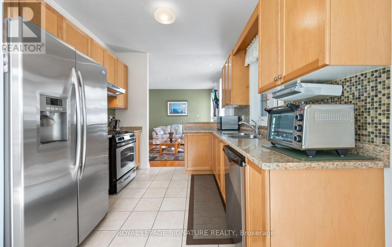 489 Van Kirk Drive, Brampton, Ontario  L7A 0M5 - Photo 15 - W12482760