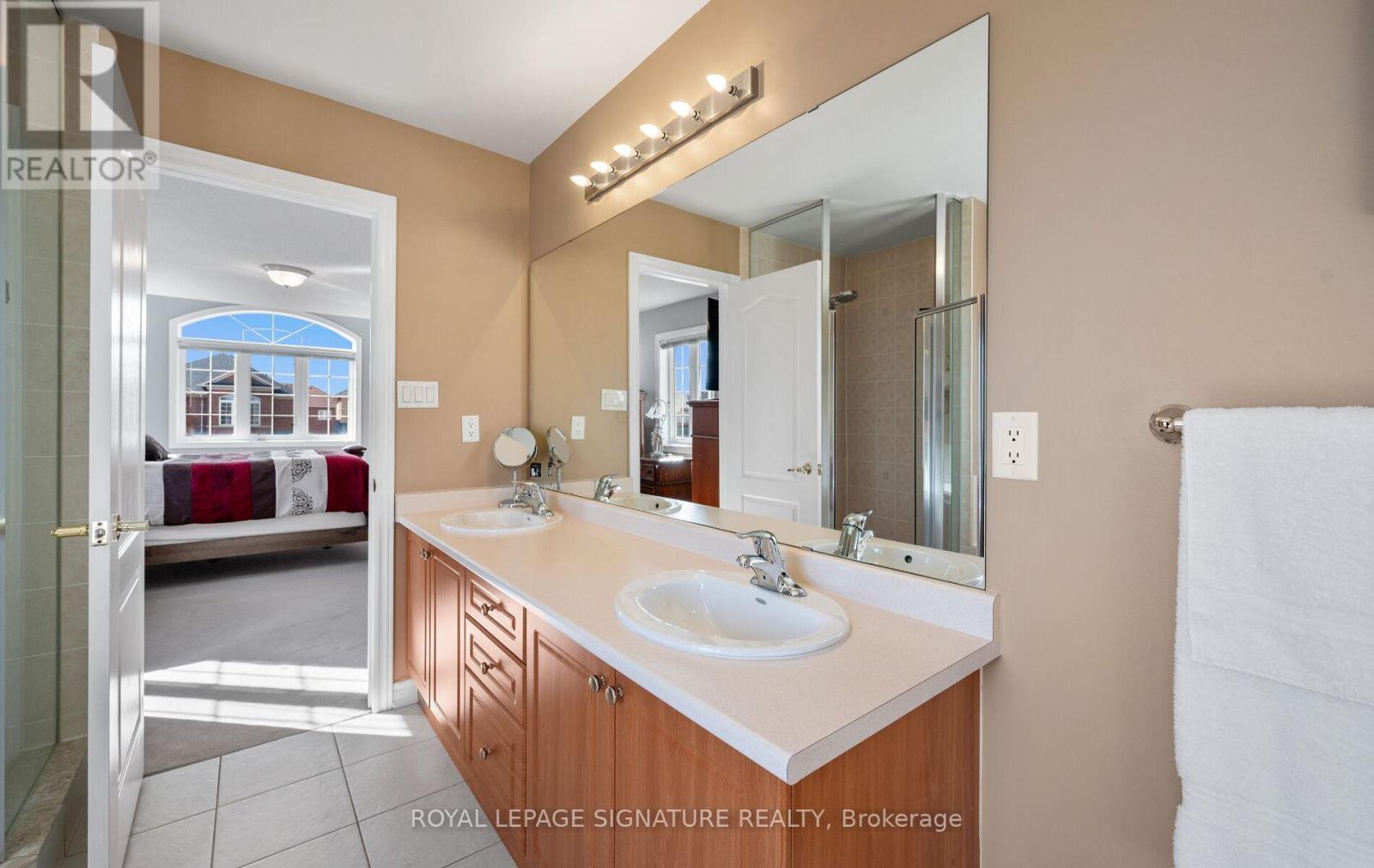 489 Van Kirk Drive, Brampton, Ontario  L7A 0M5 - Photo 26 - W12482760