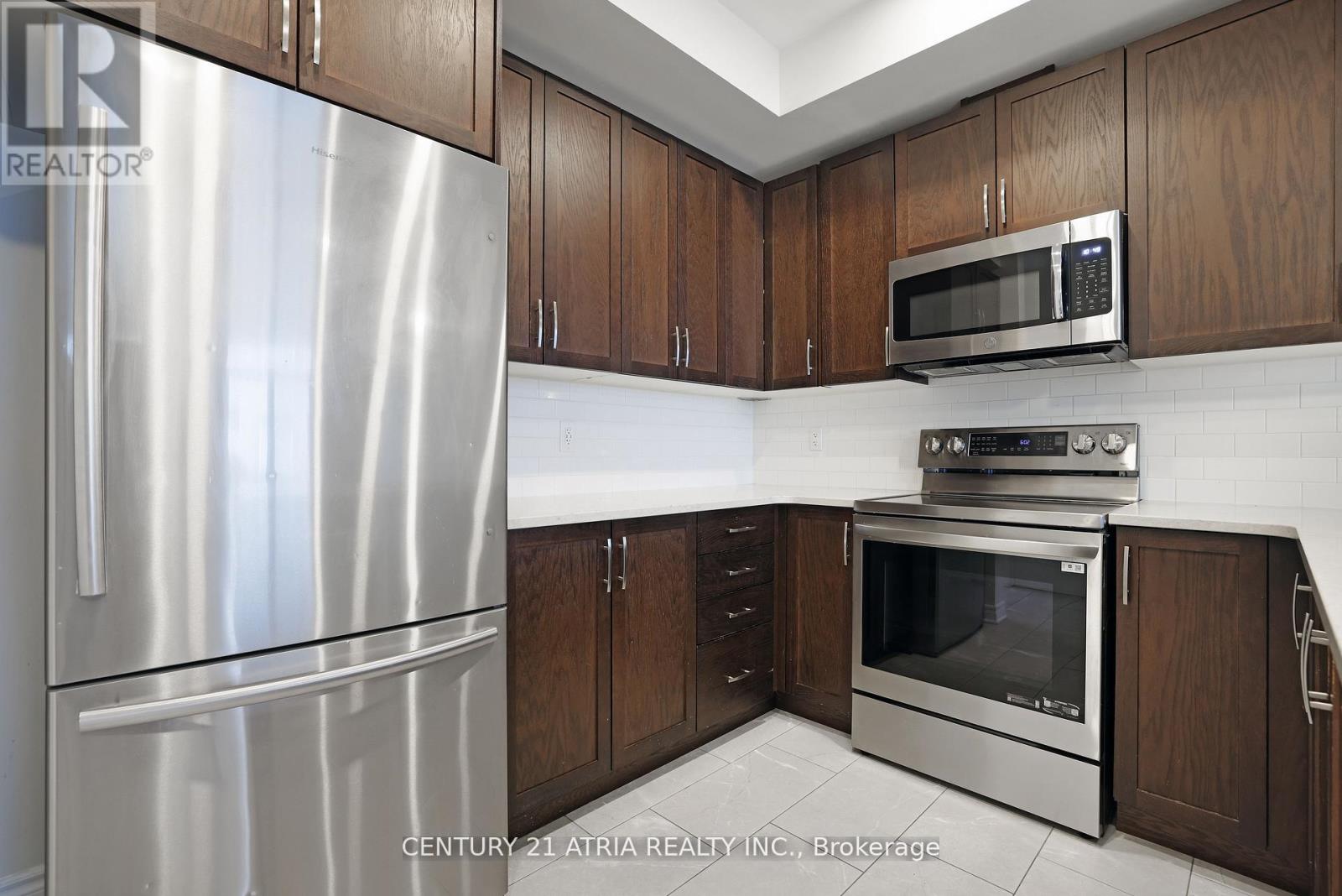14 Rookie Crescent, Ottawa, Ontario  K2V 0R9 - Photo 12 - X12482761
