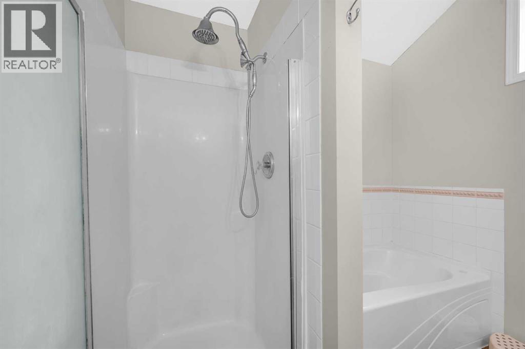 4 Saddlecreek Terrace Ne, Calgary, Alberta  T3J 4A5 - Photo 27 - A2261567