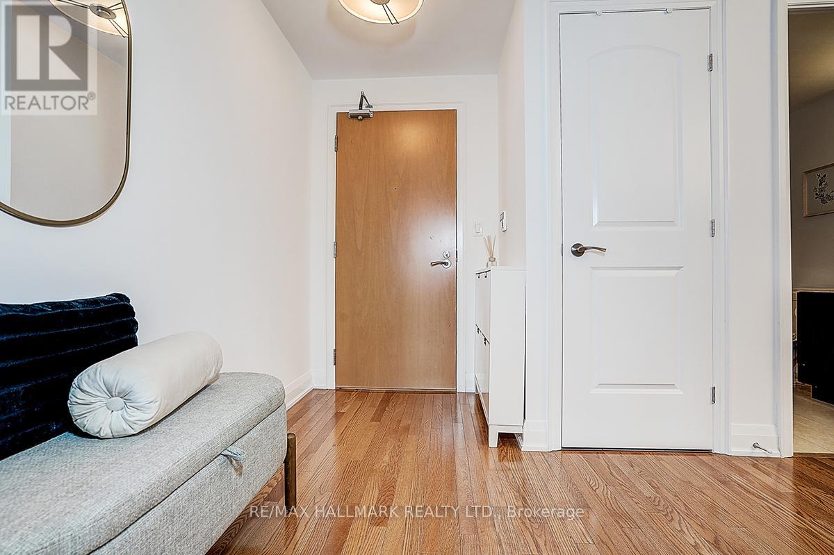 819 - 1 Bedford Road, Toronto, Ontario  M5R 2B5 - Photo 32 - C12467599