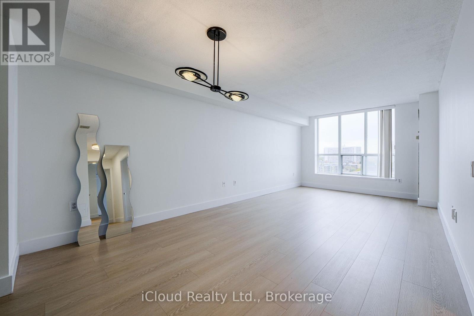 1111 - 21 Overlea Boulevard, Toronto, Ontario  M4H 1P2 - Photo 7 - C12481774