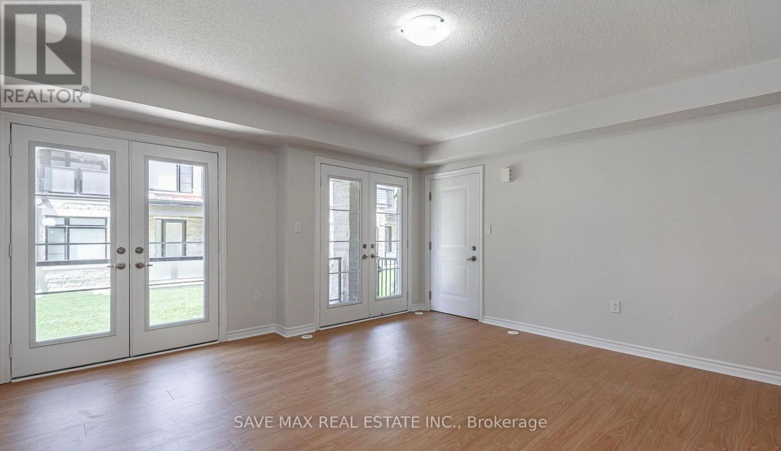 18 - 200 Veterns Drive, Brampton, Ontario  L7A 4S6 - Photo 6 - W12482767