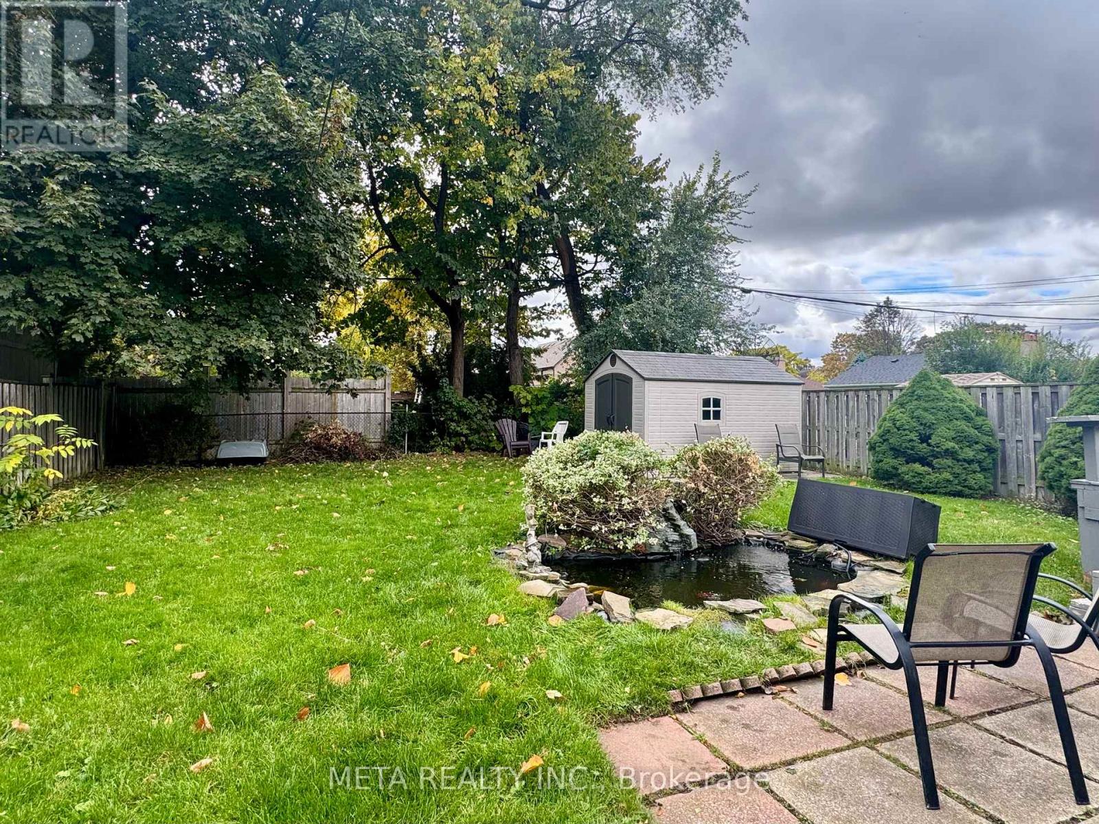 29 Monterrey Drive, Toronto, Ontario  M9V 1S7 - Photo 15 - W12482769