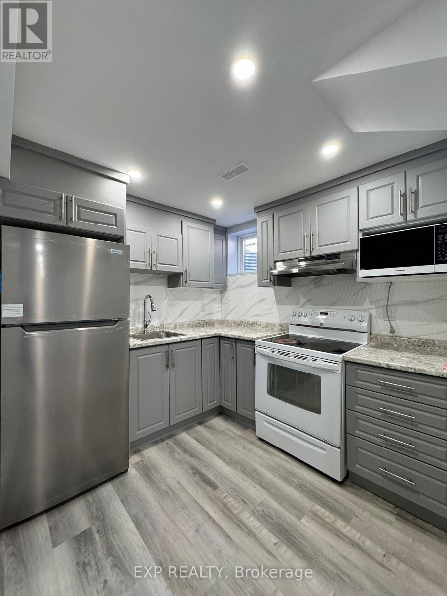 Basement Unit - 1 Oaklea Boulevard, Brampton, Ontario  L6Y 4G7 - Photo 4 - W12482770