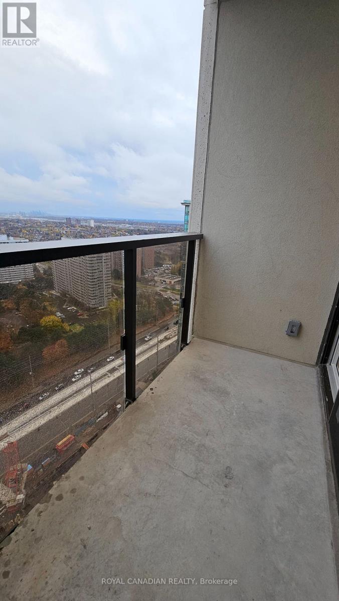 2403 - 30 Elm Drive West Drive, Mississauga, Ontario  L5B 0N6 - Photo 14 - W12482772