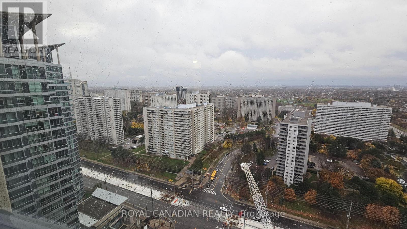2403 - 30 Elm Drive West Drive, Mississauga, Ontario  L5B 0N6 - Photo 19 - W12482772