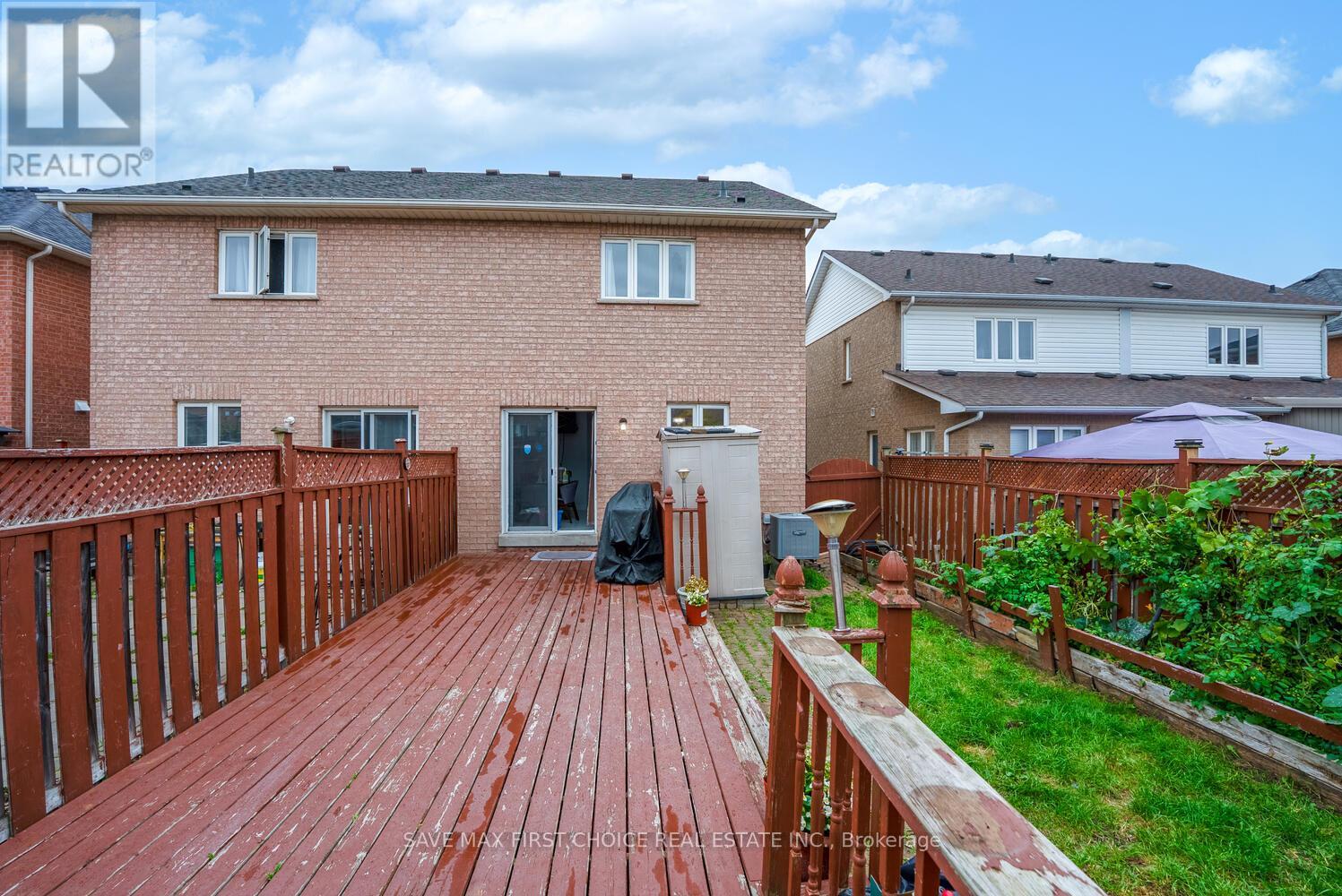939 Tambourine Terrace, Mississauga, Ontario  L5W 1S5 - Photo 21 - W12482778