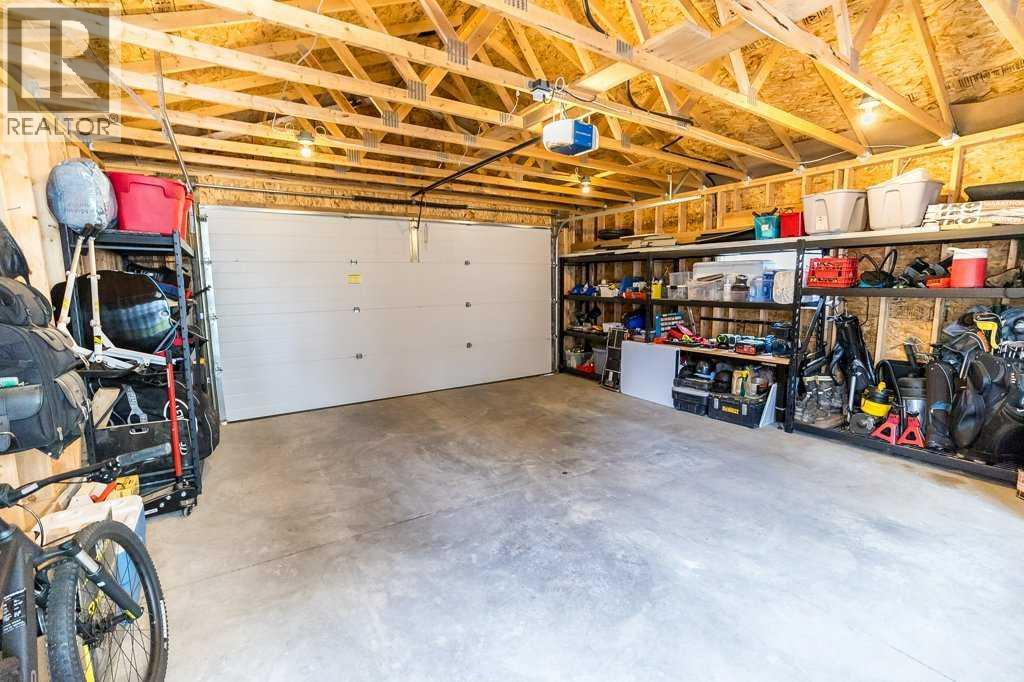 327 Lancaster Drive, Red Deer, Alberta  T4R 0R1 - Photo 35 - A2262338