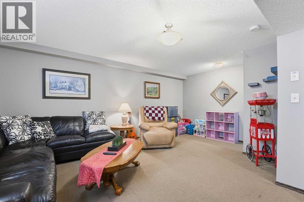 109 Winston Place, Blackfalds, Alberta  T4M 0K9 - Photo 21 - A2266954