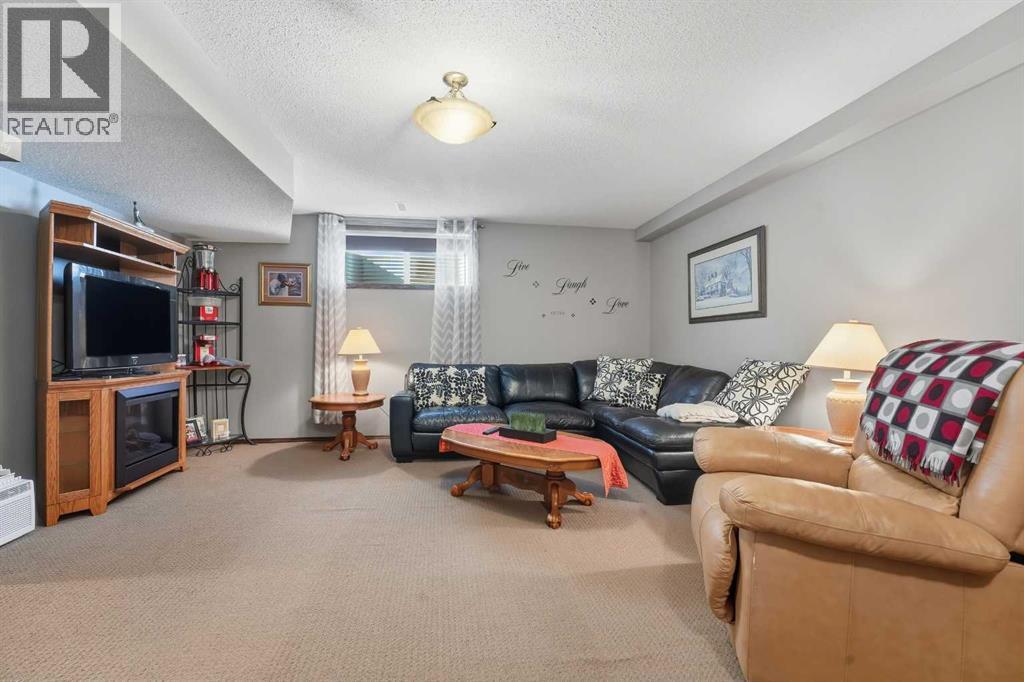 109 Winston Place, Blackfalds, Alberta  T4M 0K9 - Photo 20 - A2266954