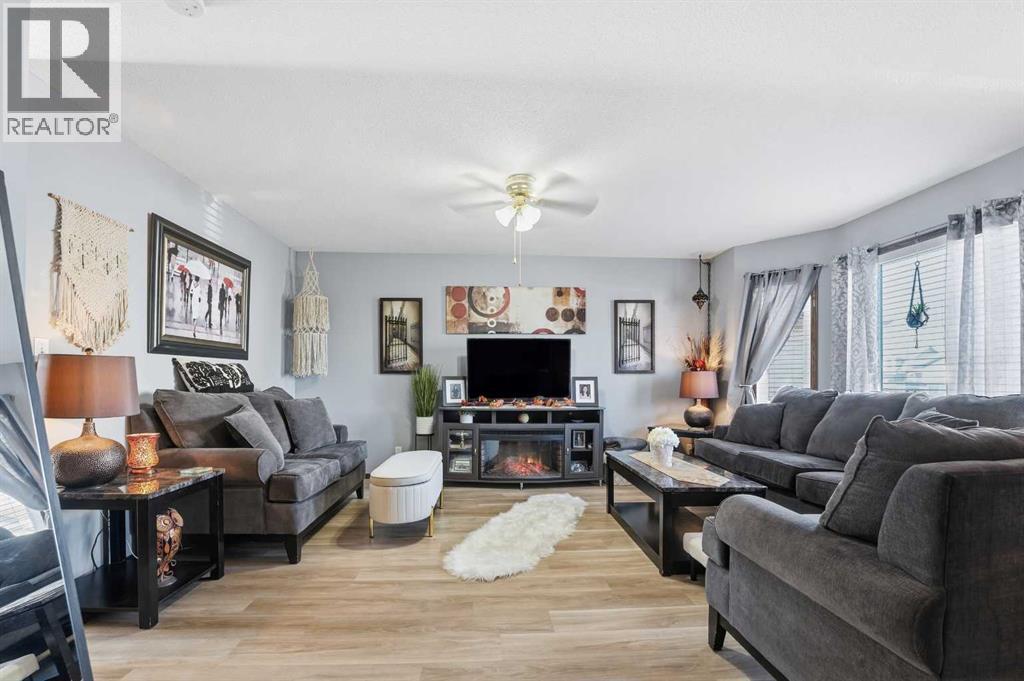 109 Winston Place, Blackfalds, Alberta  T4M 0K9 - Photo 9 - A2266954