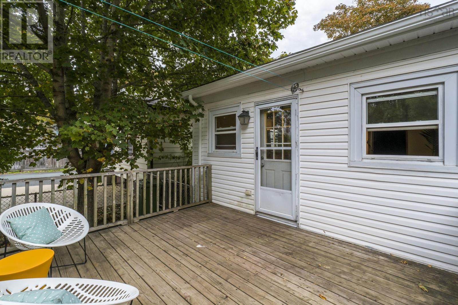 6433 Almon Street, Halifax, Nova Scotia  B3L 1V6 - Photo 16 - 202525961