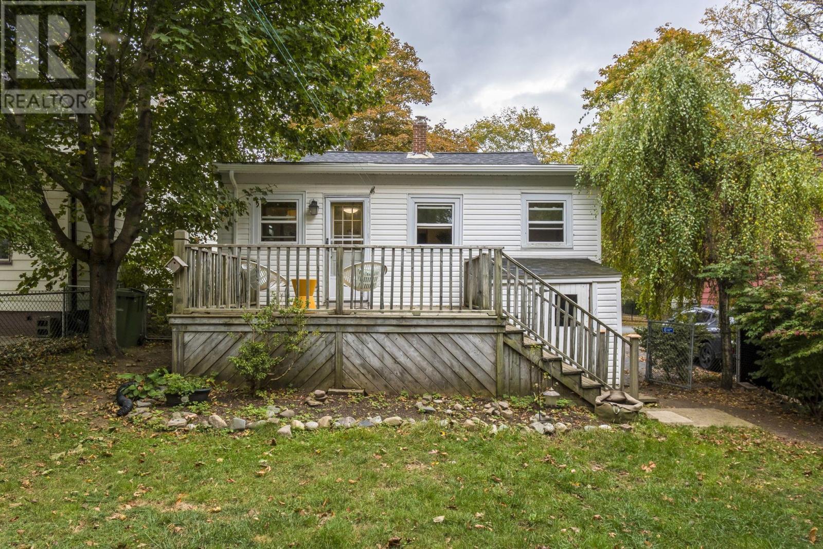 6433 Almon Street, Halifax, Nova Scotia  B3L 1V6 - Photo 32 - 202525961