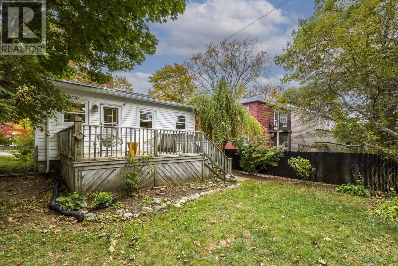 6433 Almon Street, Halifax, Nova Scotia  B3L 1V6 - Photo 31 - 202525961