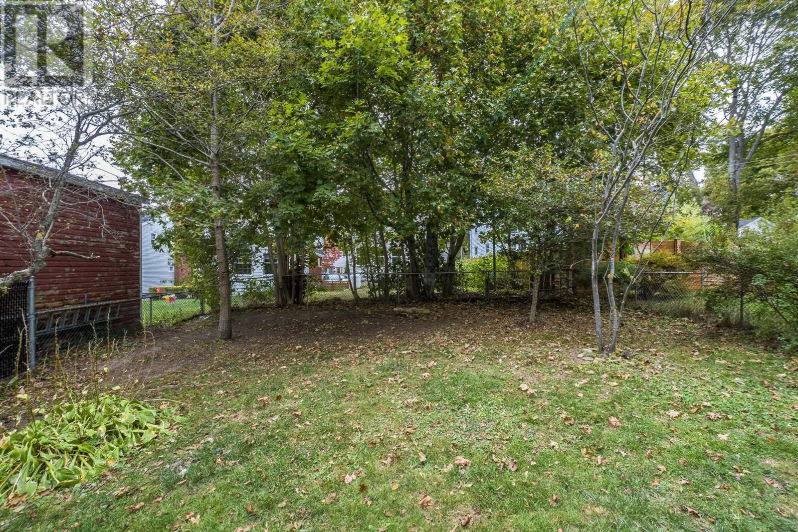 6433 Almon Street, Halifax, Nova Scotia  B3L 1V6 - Photo 35 - 202525961