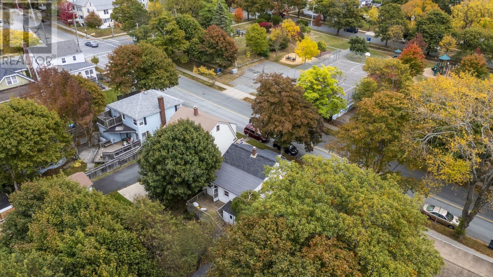 6433 Almon Street, Halifax, Nova Scotia  B3L 1V6 - Photo 41 - 202525961