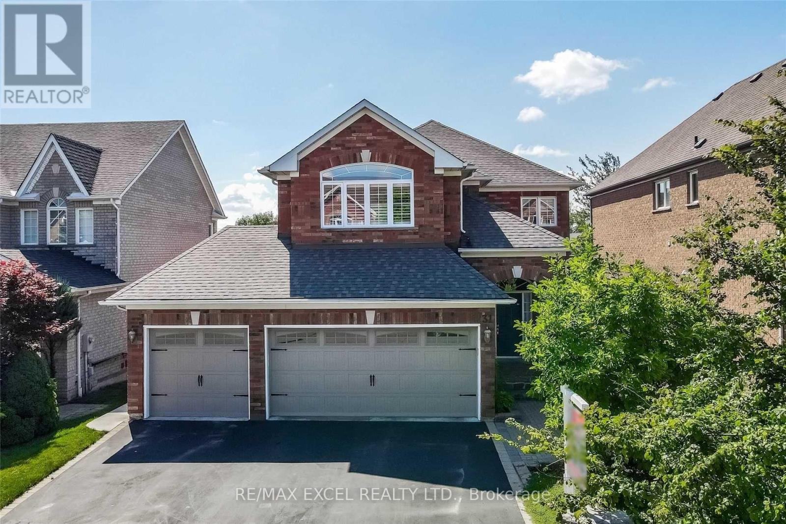 UPPER LEVEL - 31 GREEN MEADOW CRESCENT, Richmond Hill, Ontario
