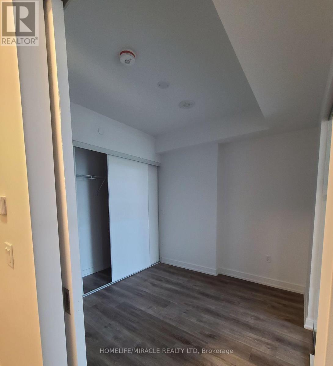 427 - 1 Jarvis Street, Hamilton, Ontario  L8R 3J2 - Photo 6 - X12482794