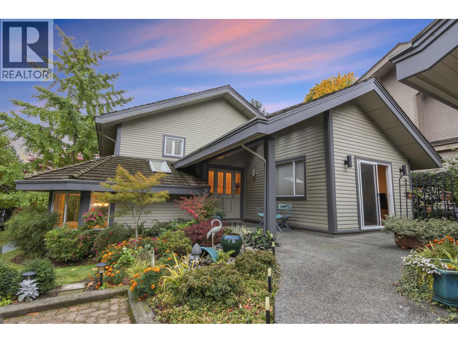 6960 ODLUM COURT, West Vancouver, British Columbia