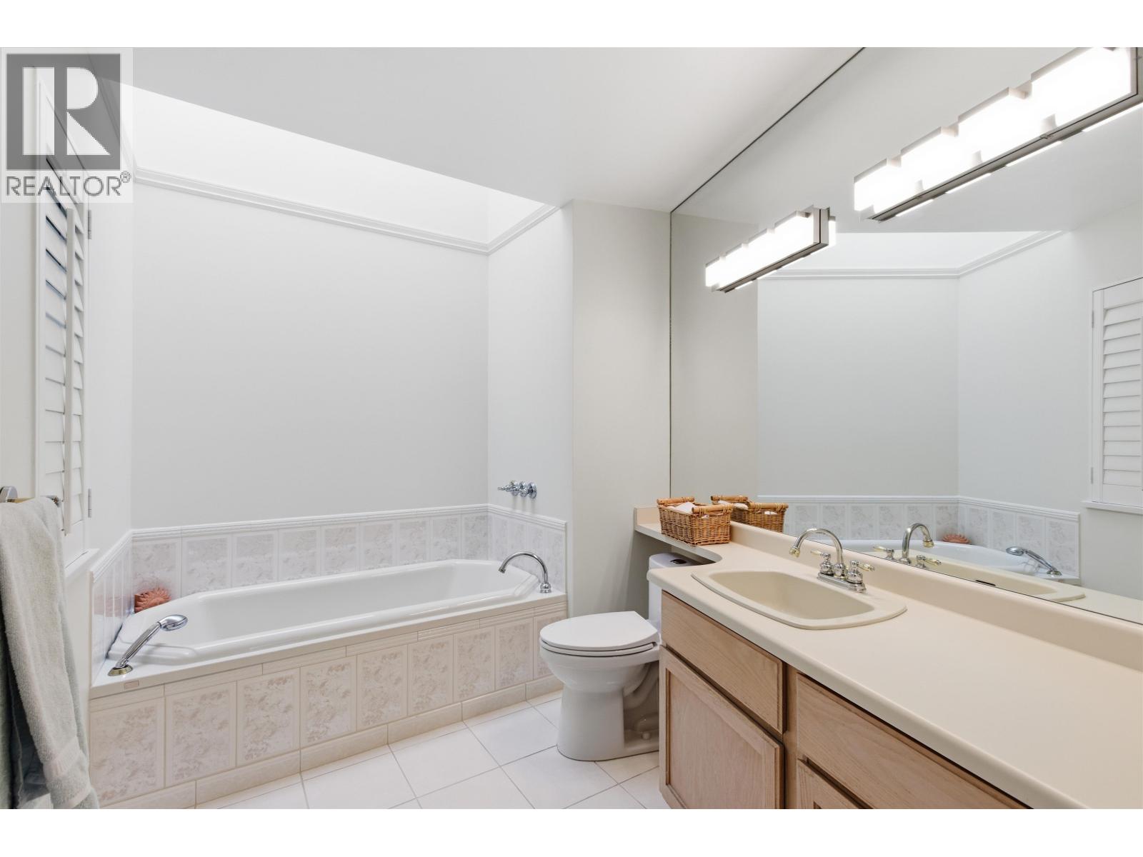 6960 Odlum Court, West Vancouver, British Columbia  V7W 3B6 - Photo 21 - R3061926