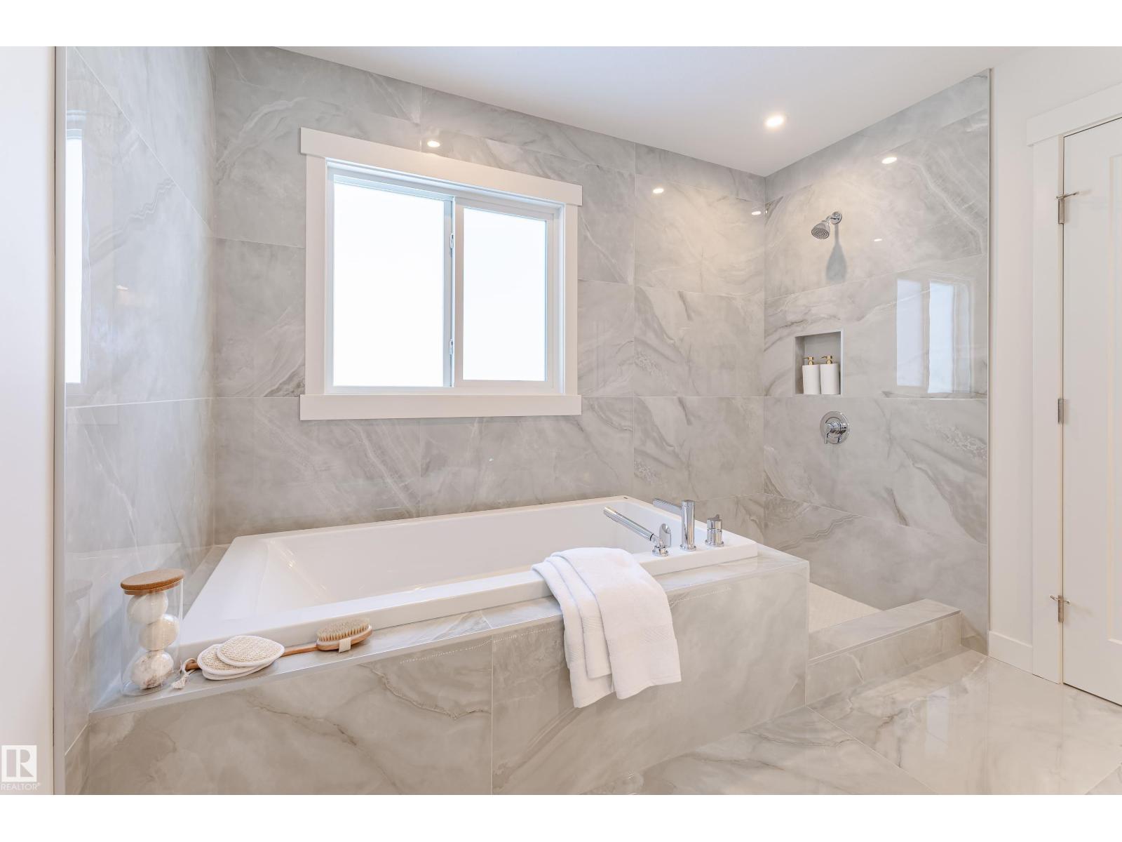 4458 Kinsella Green Gr Sw, Edmonton, Alberta  T6W 5G2 - Photo 29 - E4463576
