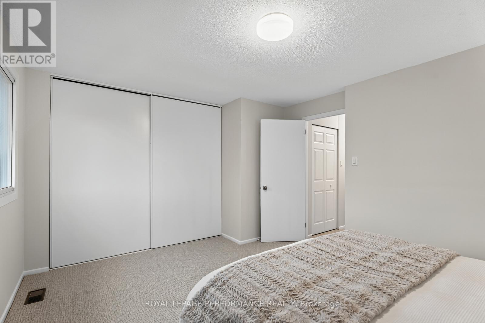 118 - 176 Woodfield Drive, Ottawa, Ontario  K2G 3W8 - Photo 22 - X12461267
