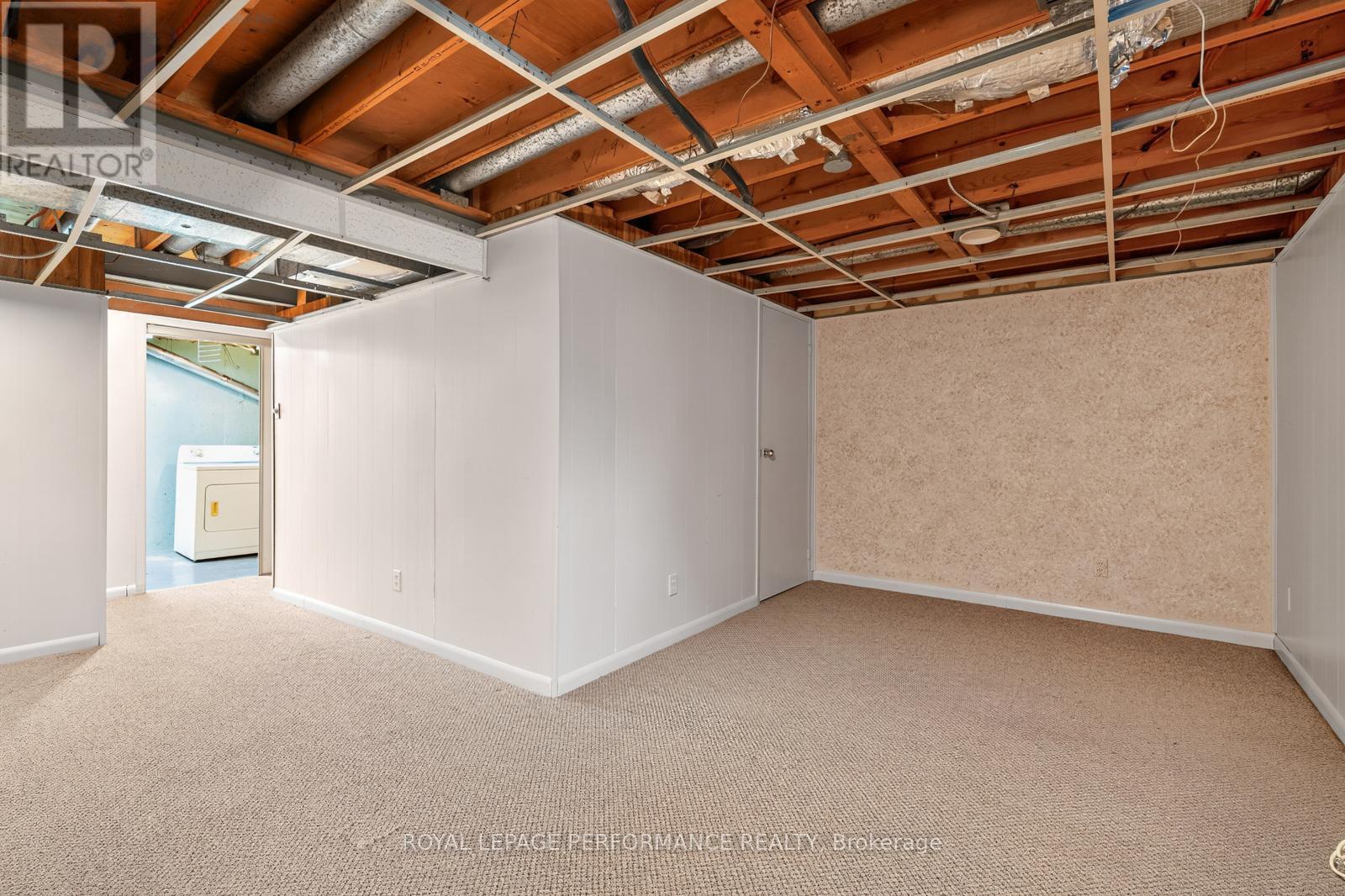 118 - 176 Woodfield Drive, Ottawa, Ontario  K2G 3W8 - Photo 28 - X12461267